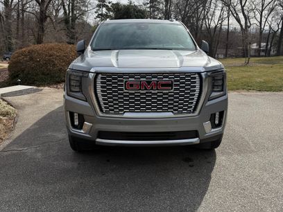 Used 2023 GMC Yukon XL Denali w/ Advanced Technology Package