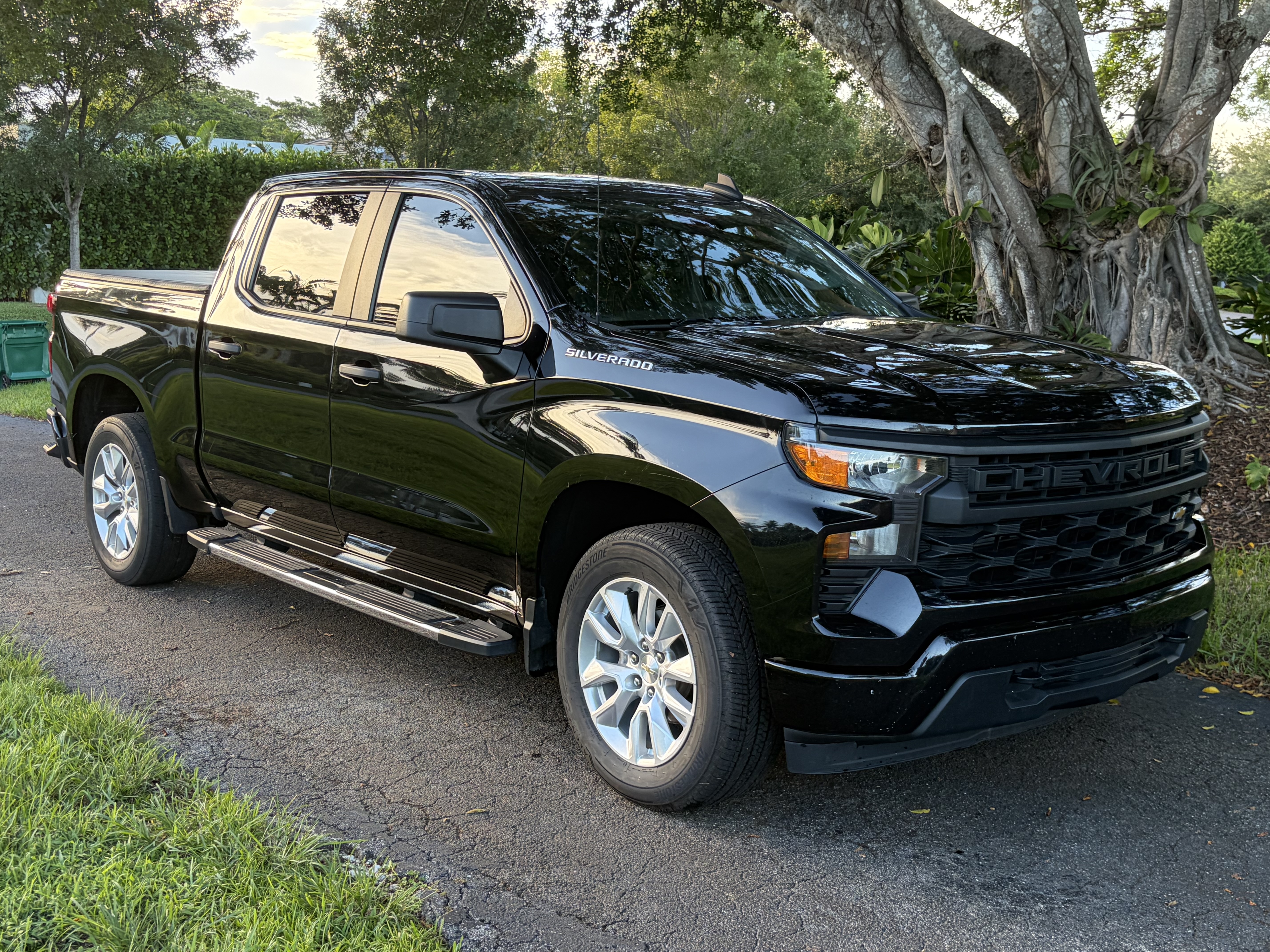Used 2023 Chevrolet Silverado 1500 Custom RWD image 5