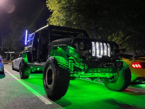 Used 2020 Jeep Gladiator Sport w/ Quick Order Package 24S image 28