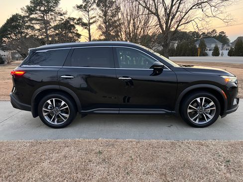 Used 2024 INFINITI QX60 Luxe w/ Cargo Package image 6