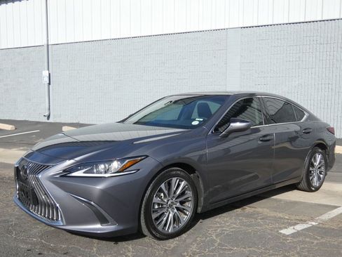 Used 2019 Lexus ES 350 F Sport image 10