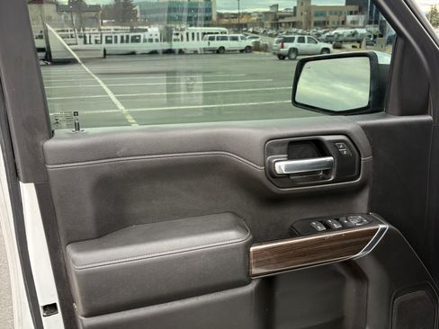 Used 2019 Chevrolet Silverado 1500 LT w/ Convenience Package image 9