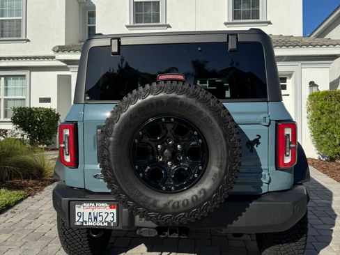 Used 2023 Ford Bronco Wildtrak image 17