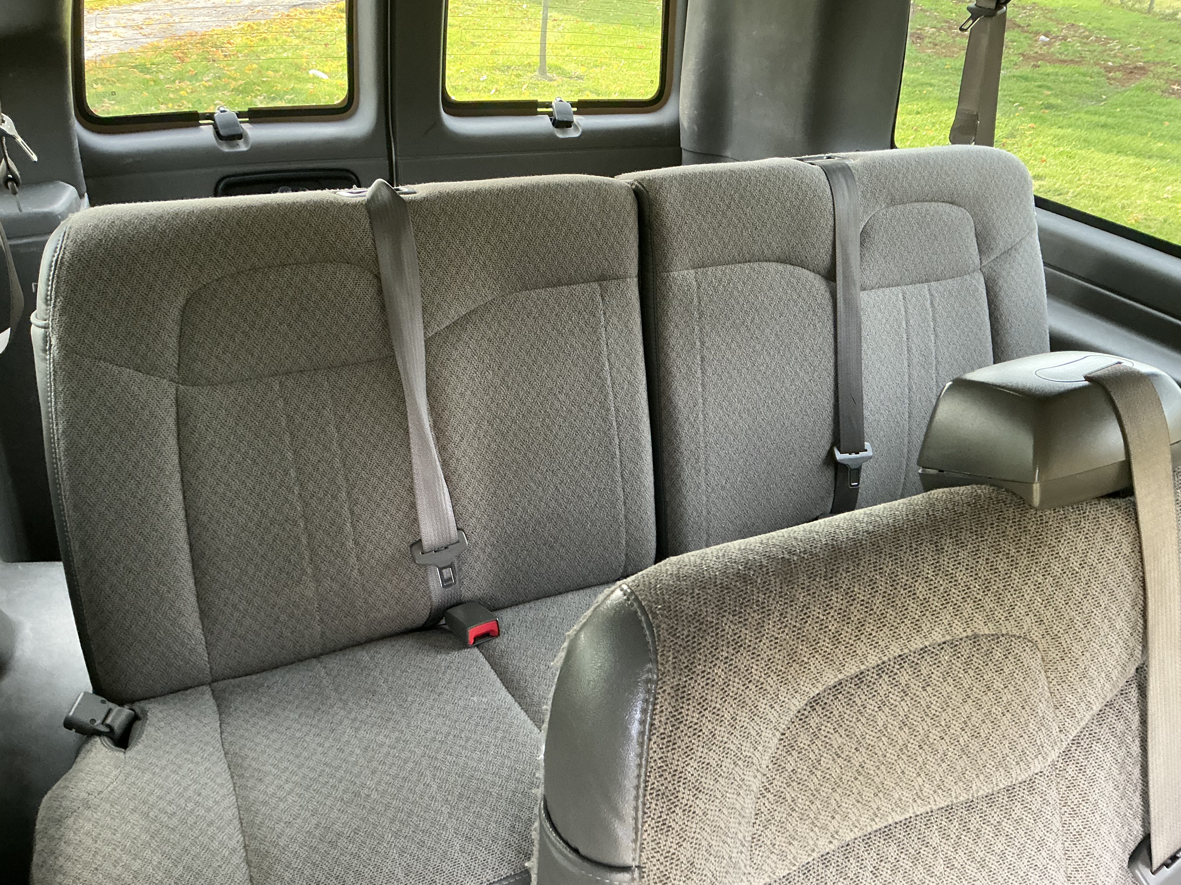 Used 2019 Chevrolet Express 3500 LT w/ LT Preferred Equipment Group RWD image 6
