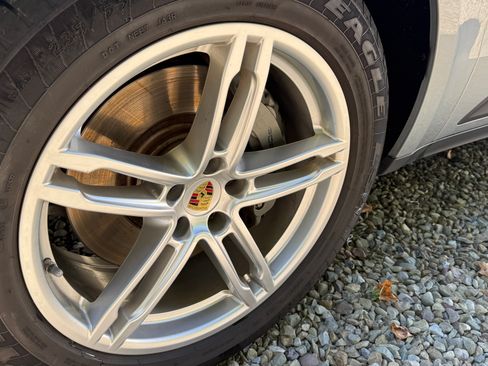 Used 2019 Porsche Macan S image 6