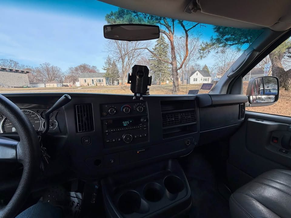 Used 2013 Chevrolet Express 1500 LS AWD/4WD image 16