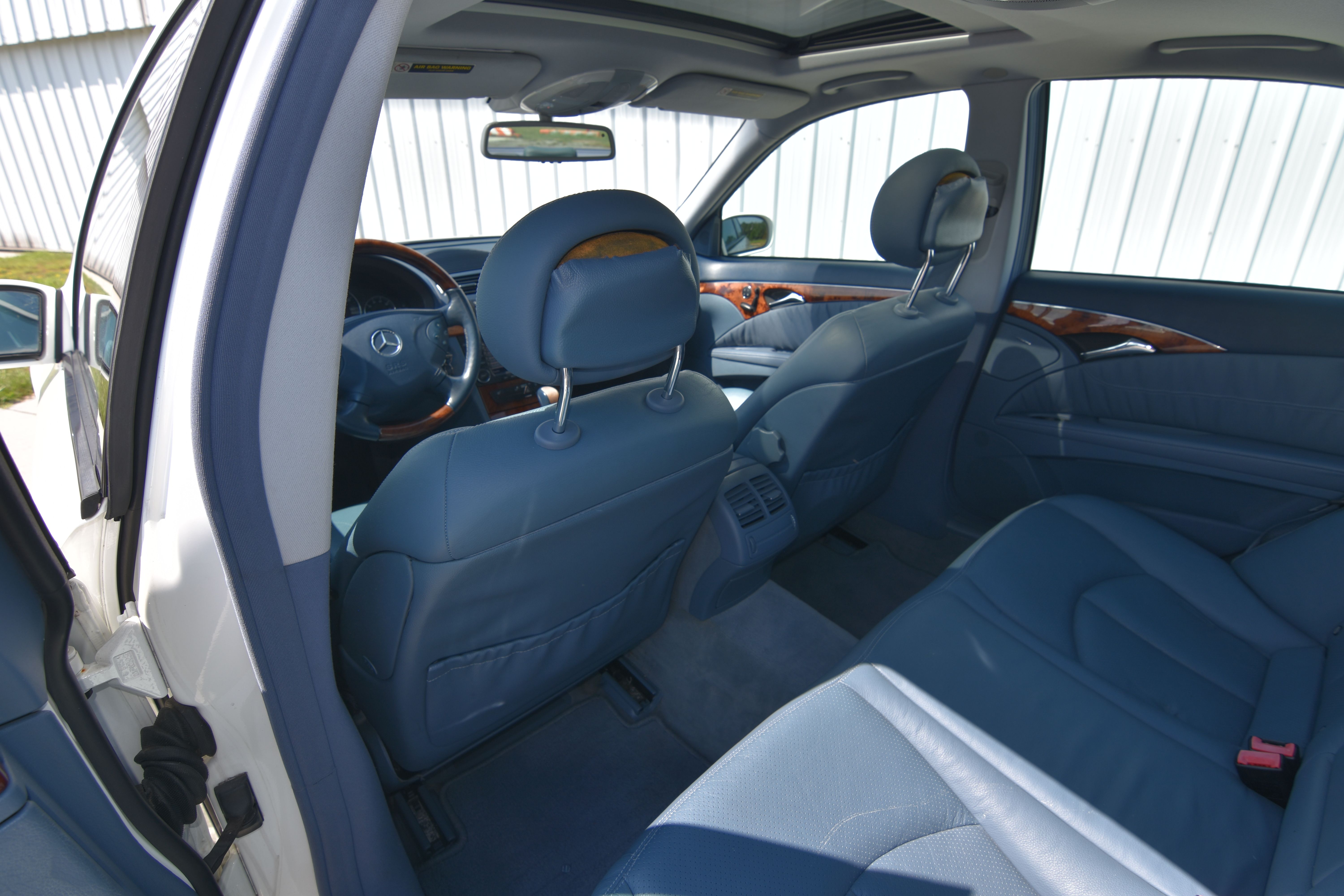 Used 2004 Mercedes-Benz E 320 Sedan image 27