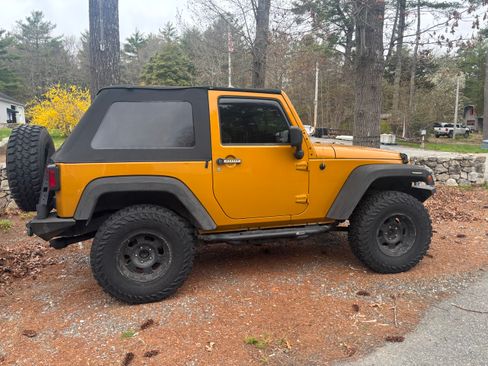 Used 2014 Jeep Wrangler Sport w/ Quick Order Package 23S AWD/4WD image 1