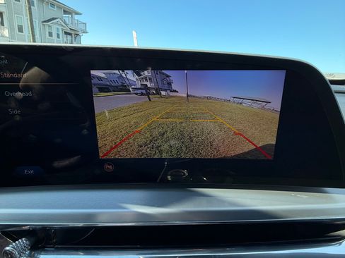 Used 2025 Cadillac Lyriq Luxury RWD image 22