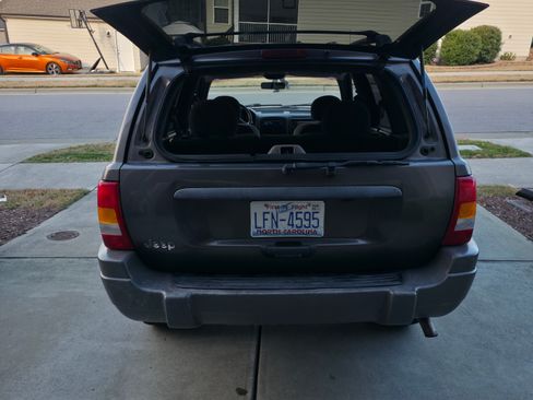 Used 2000 Jeep Grand Cherokee Laredo image 8