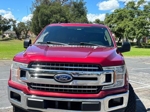 Used 2018 Ford F150 XLT w/ Equipment Group 301A Mid image 4