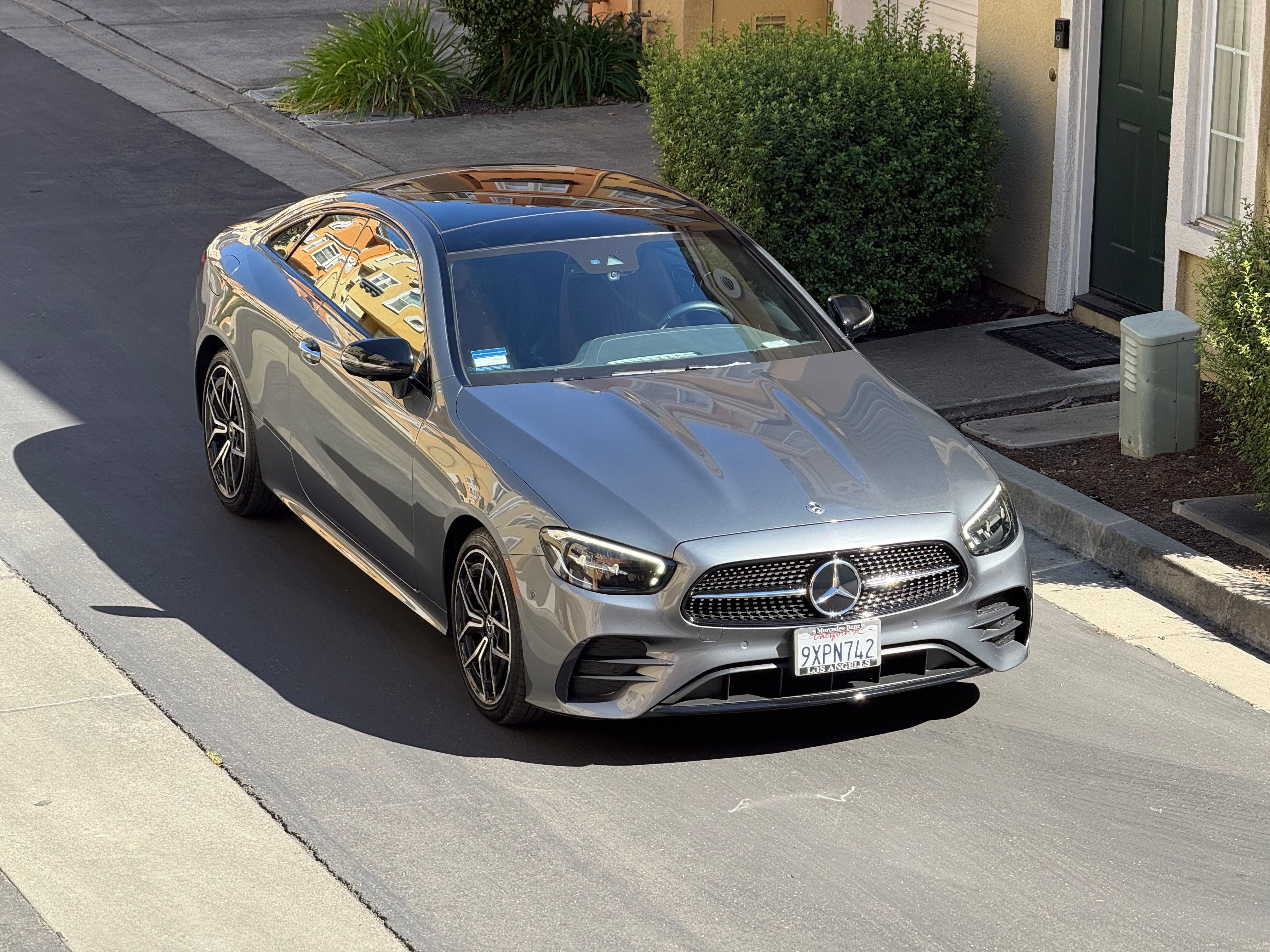 Used 2023 Mercedes-Benz E 450 Coupe image 1
