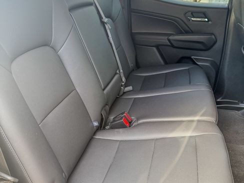 Used 2024 GMC Canyon Elevation w/ Elevation Premium Package image 12