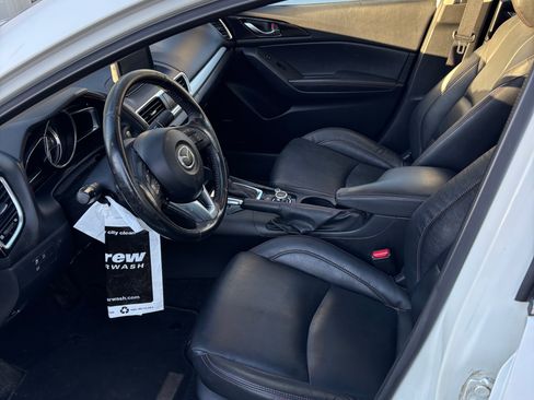 Used 2015 MAZDA MAZDA3 s Touring image 10
