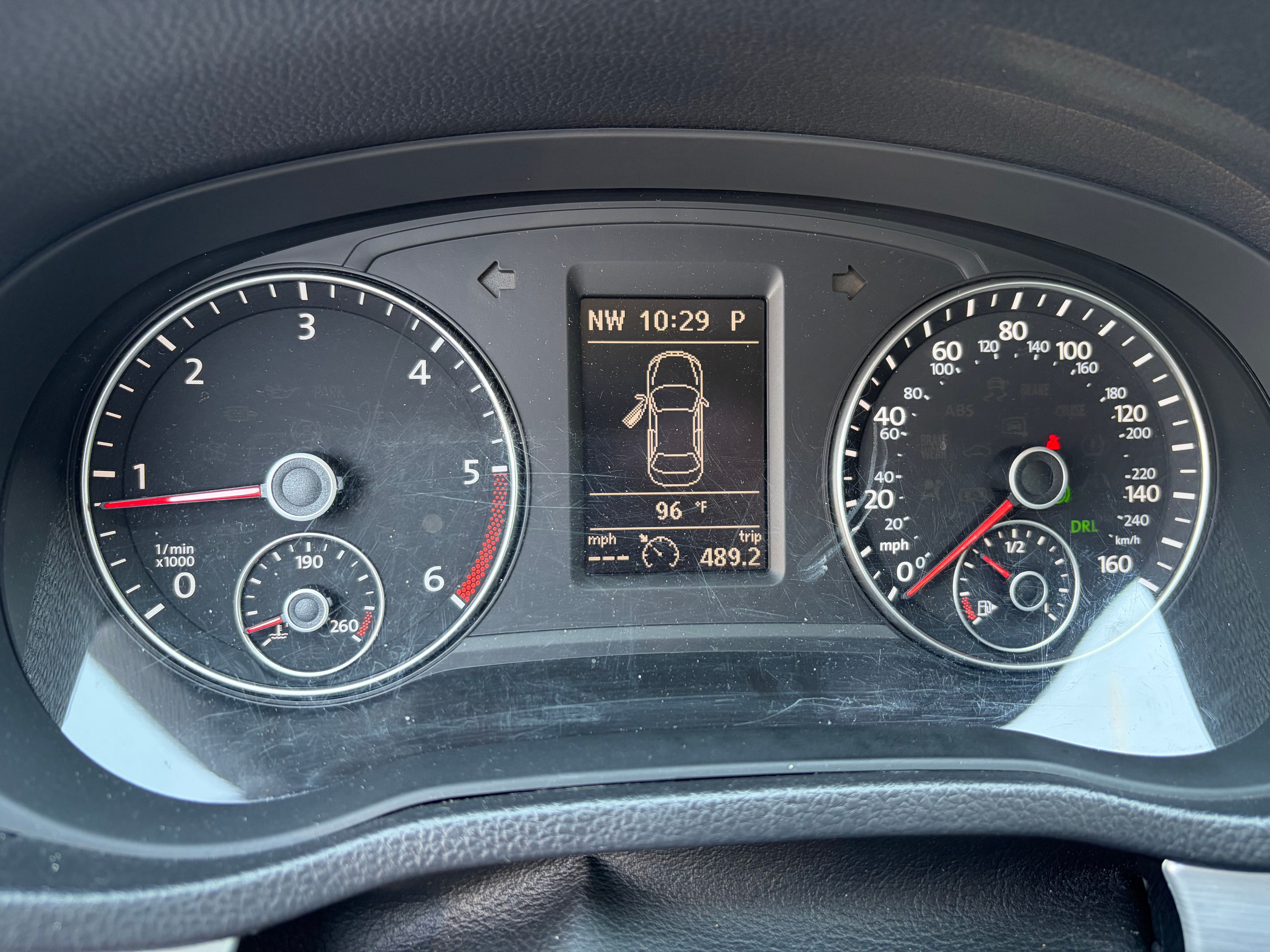 Used 2013 Volkswagen Passat TDI SE FWD image 14