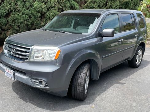 Used 2012 Honda Pilot EX image 2
