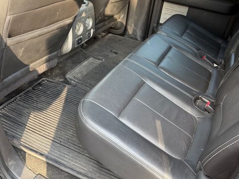 Used 2014 Ford F150 Lariat w/ Equipment Group 502A Luxury image 10