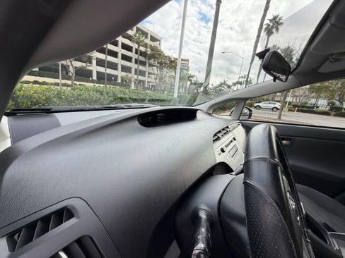 Used 2010 Toyota Prius Three image 24