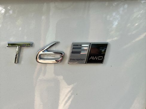 Used 2020 Volvo XC90 T6 Inscription AWD/4WD image 11