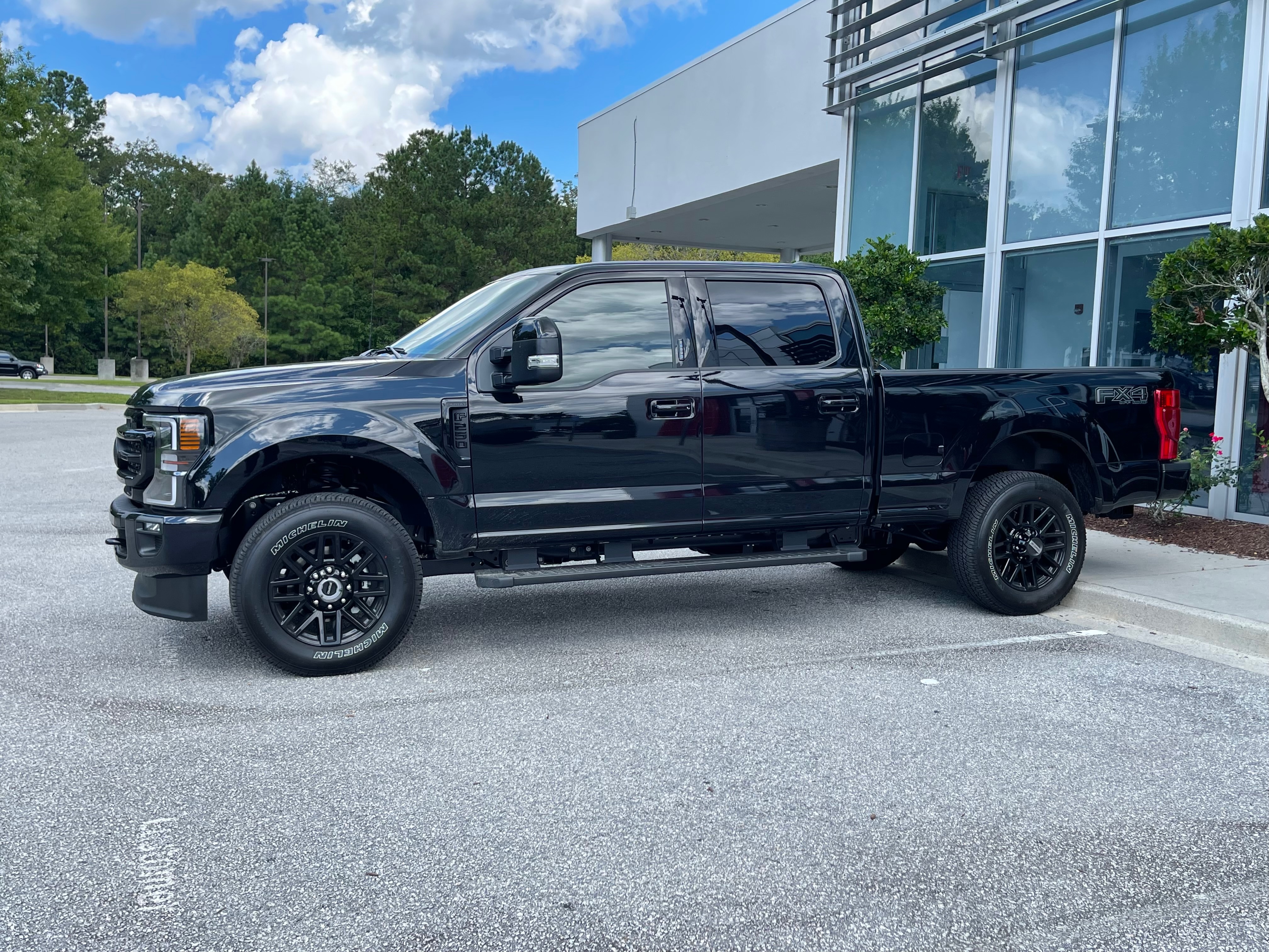 Used 2023 Ford F350 XL w/ STX Appearance Package AWD/4WD image 4