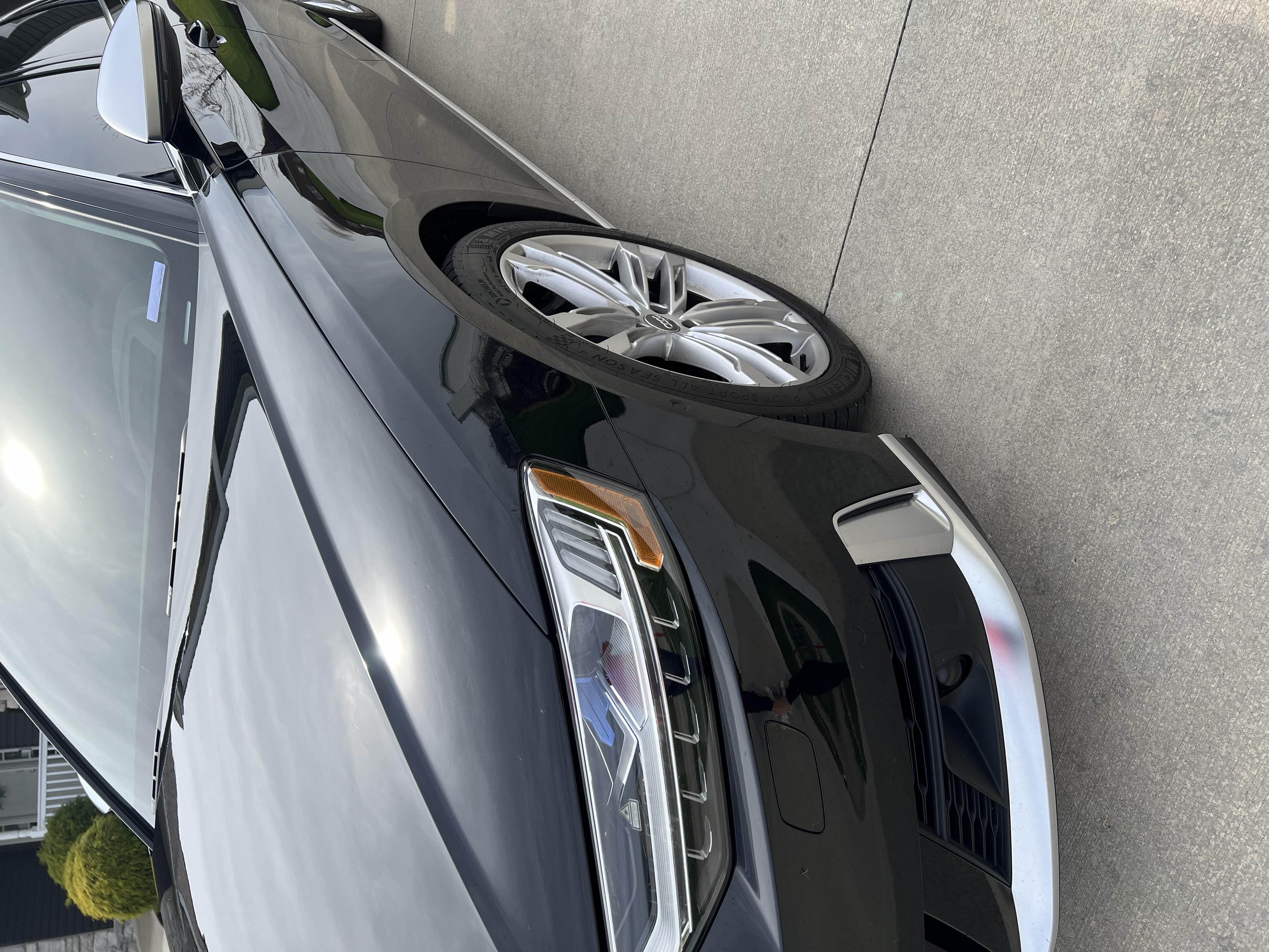 Used 2020 Audi S8 L w/ S8 Executive Package AWD/4WD image 17