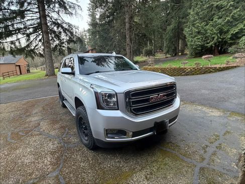 Used 2015 GMC Yukon SLE w/ Convenience Package image 2