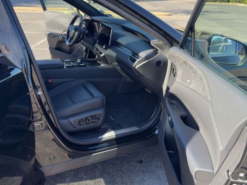 Used 2025 Lexus RX 350 FWD image 25