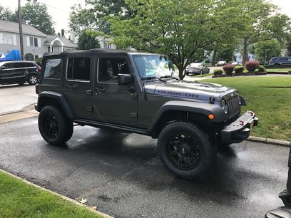 Used 2014 Jeep Wrangler Unlimited Rubicon