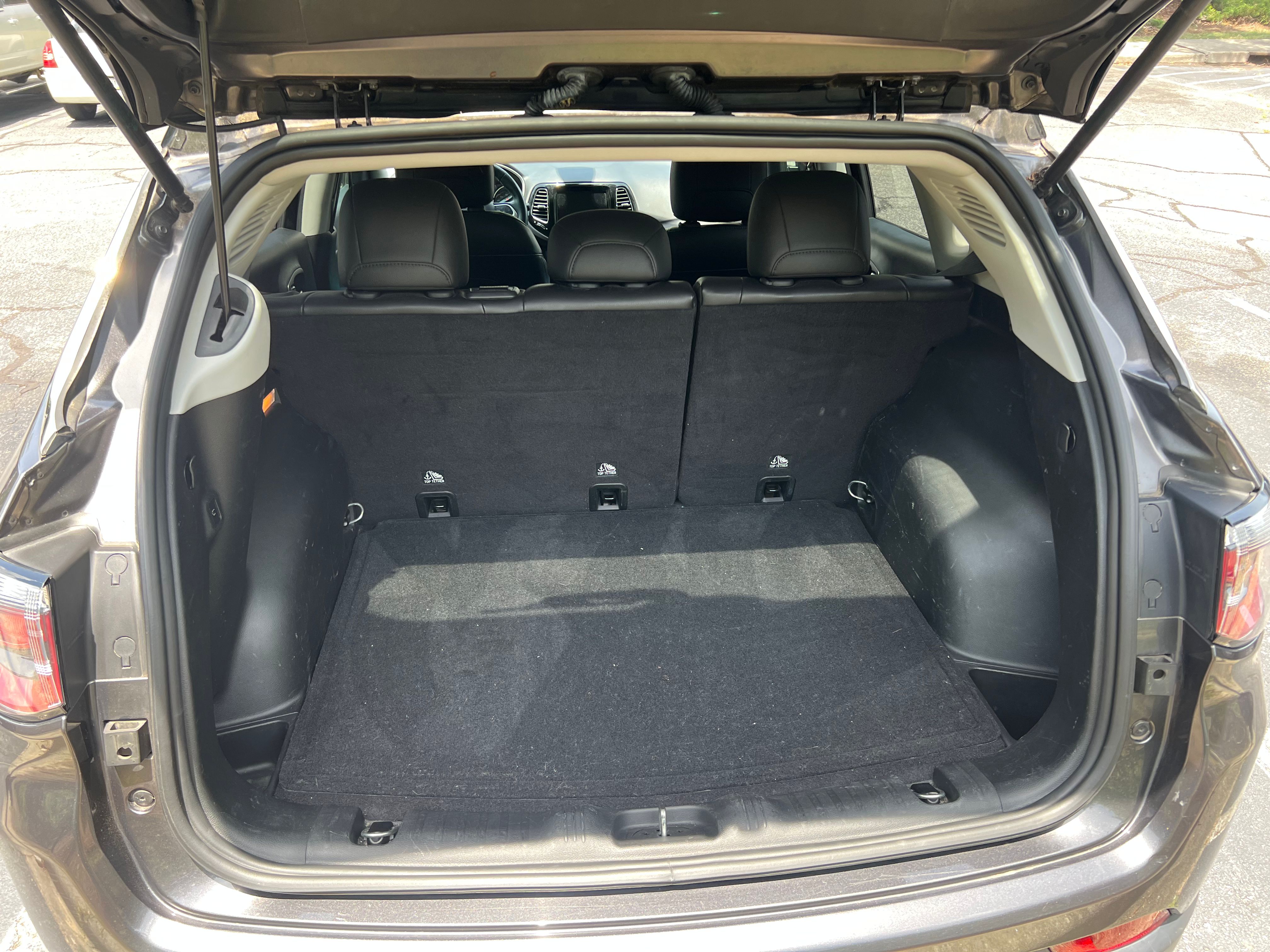 Used 2019 Jeep Compass Limited w/ Safety & Security Group FWD image 19