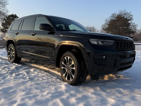 Used 2021 Jeep Grand Cherokee L Overland image 6