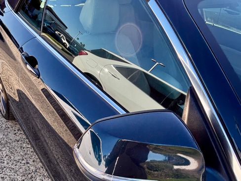 Used 2016 BMW 228i Convertible image 9