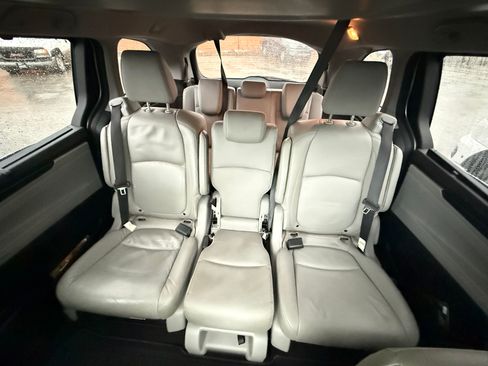 Used 2018 Honda Odyssey EX-L image 12