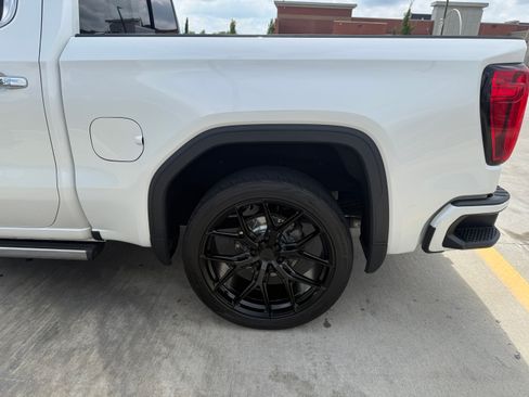 Used 2021 GMC Sierra 1500 Denali w/ Denali Ultimate Package AWD/4WD image 12