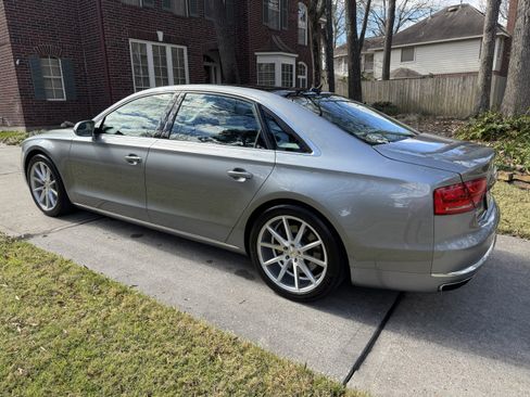 Used 2014 Audi A8 L 4.0T image 10