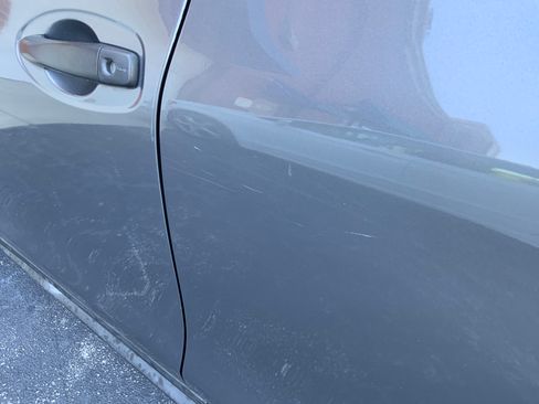 Used 2017 Nissan Rogue S FWD image 23
