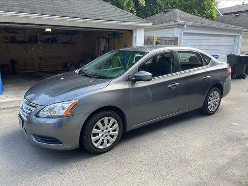 Used 2015 Nissan Sentra S FWD image 1