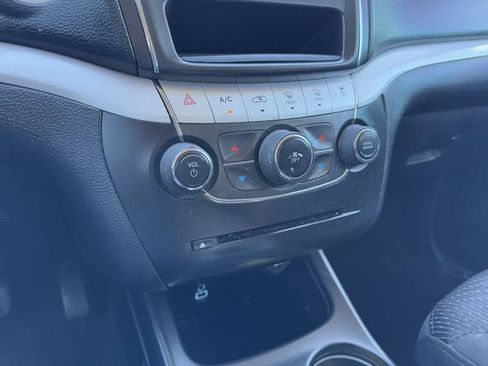 Used 2018 Dodge Journey SXT w/ Blacktop Package image 24