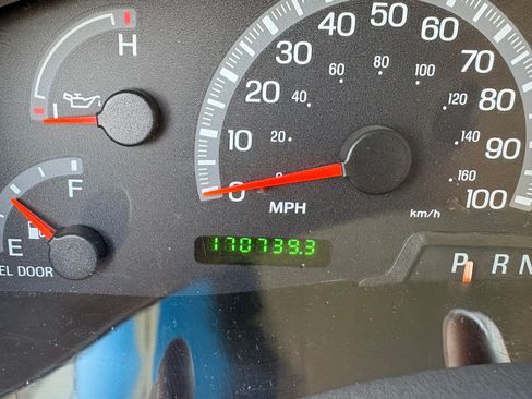 Used 2001 Ford F150 4x4 SuperCrew image 12