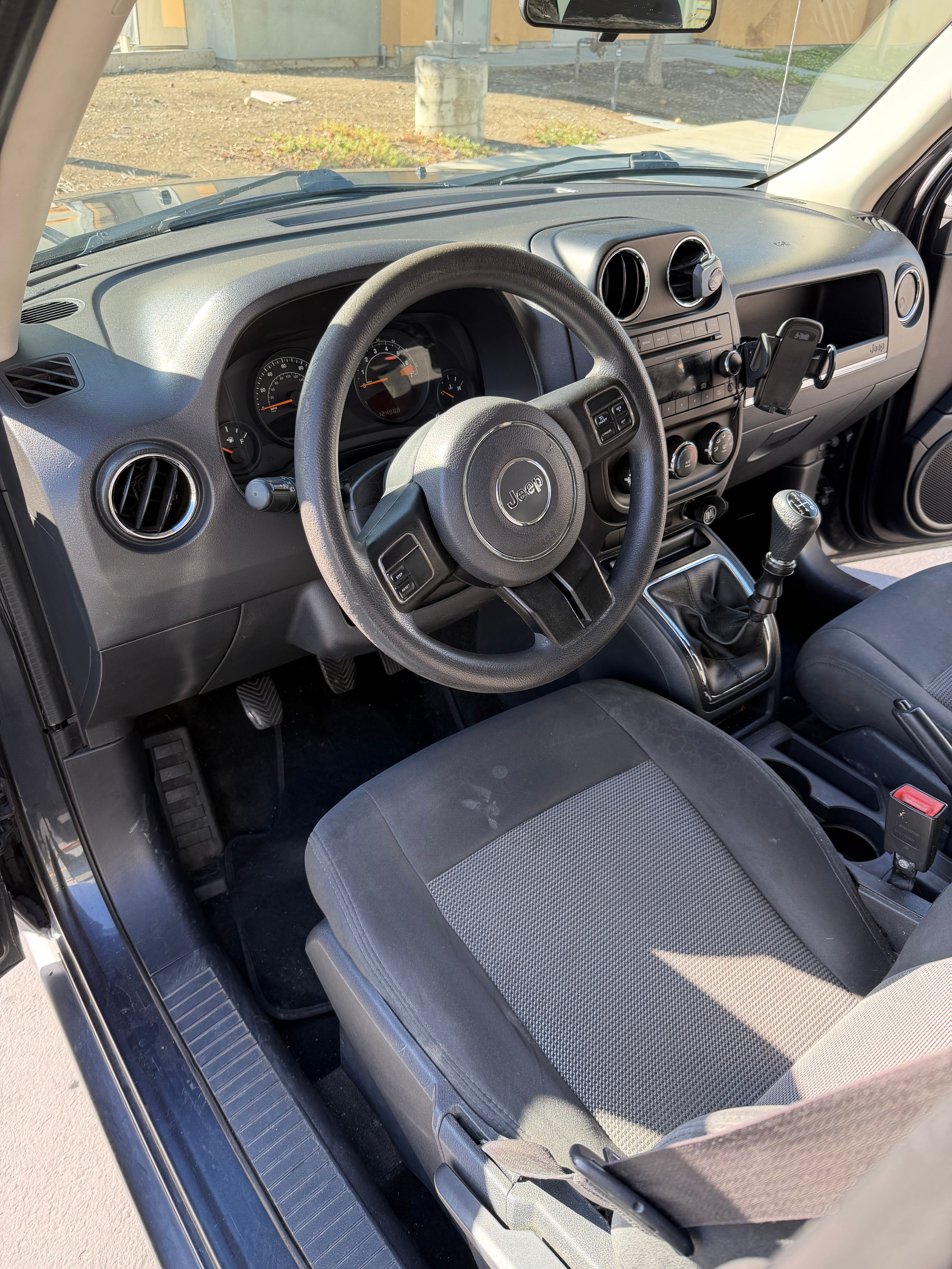 Used 2014 Jeep Patriot Sport FWD image 13