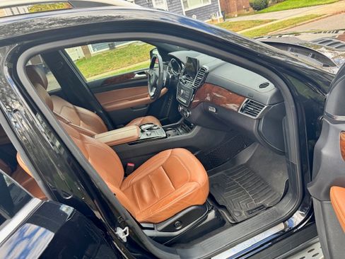 Used 2018 Mercedes-Benz GLS 450 450 4MATIC Sport Utility 4D image 5