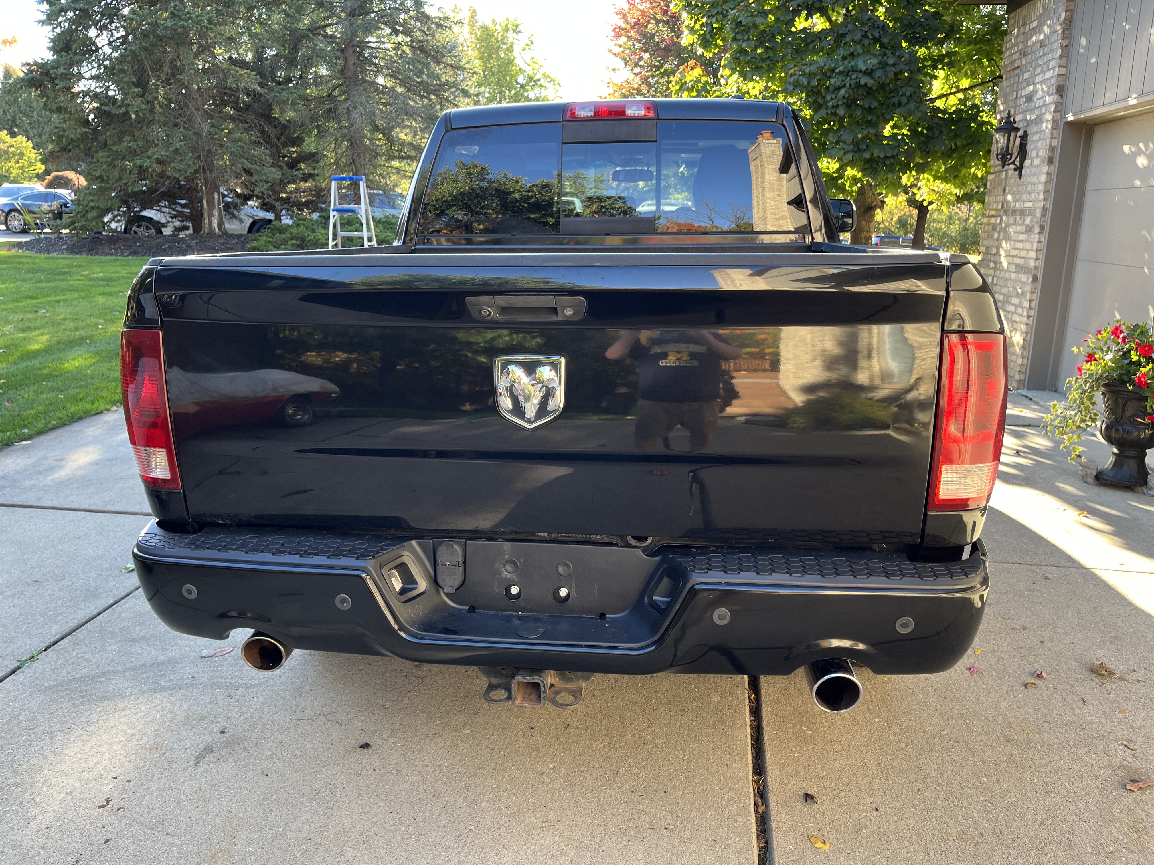 Used 2011 RAM 1500 Sport w/ Sport Premium Group AWD/4WD image 13