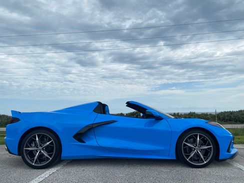 Used 2023 Chevrolet Corvette Stingray Premium Conv w/ Z51 Performance Package image 6