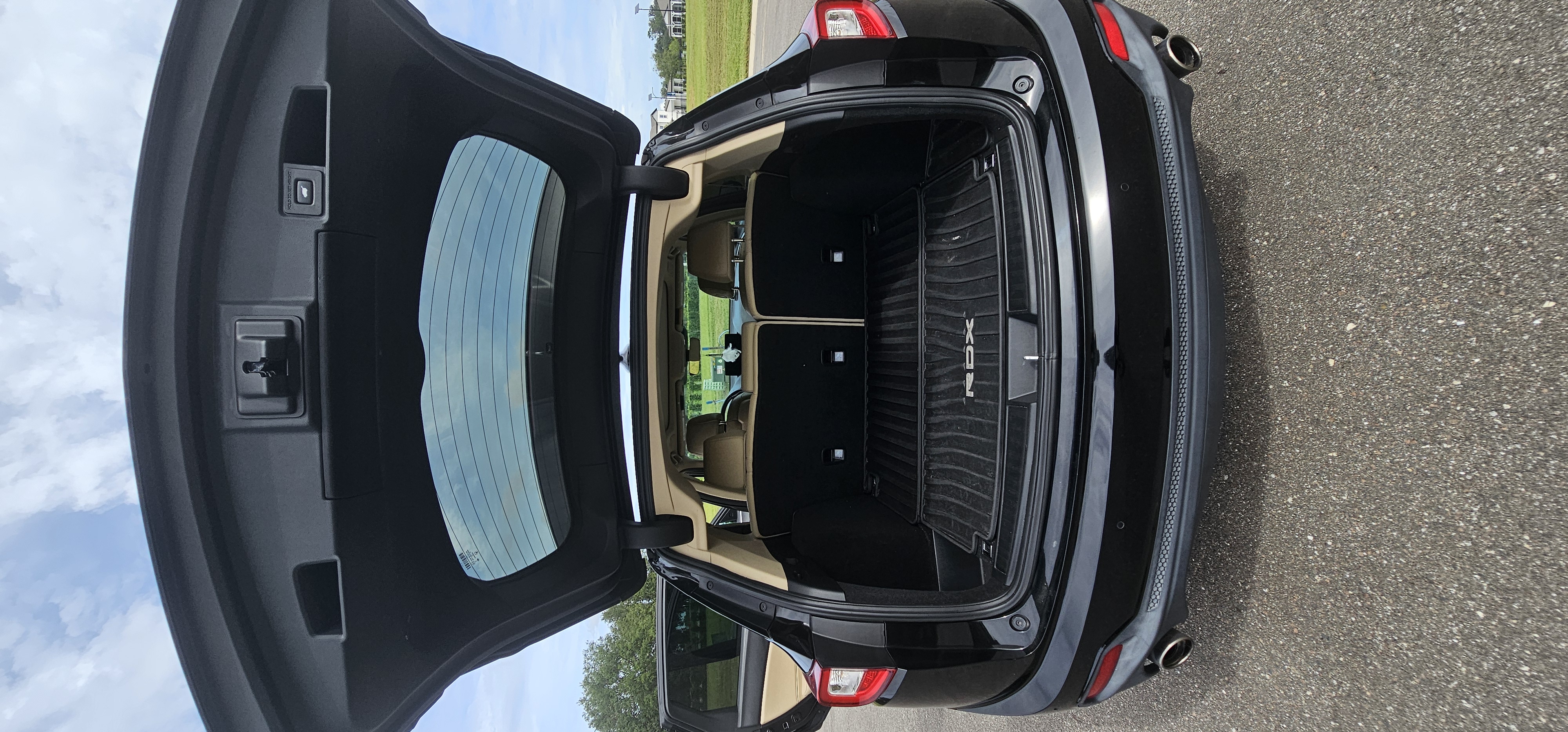 Used 2019 Acura RDX w/ Technology Package AWD/4WD image 13