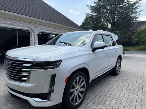 Used 2024 Cadillac Escalade Premium Luxury Platinum AWD/4WD image 6