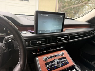 Used 2023 Lincoln Aviator Reserve w/ Equipment Group 201A AWD/4WD image 13