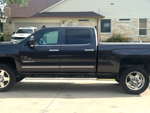 Used 2015 Chevrolet Silverado 2500 LTZ w/ Duramax Plus Package AWD/4WD image 1