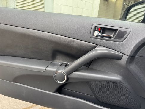 Used 2005 Scion tC FWD image 25