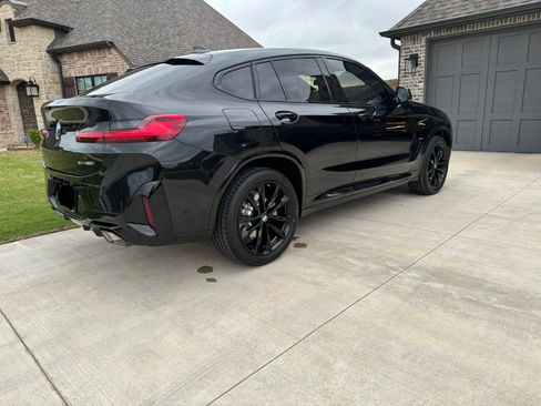 Used 2024 BMW X4 xDrive30i w/ Premium Package AWD/4WD image 5