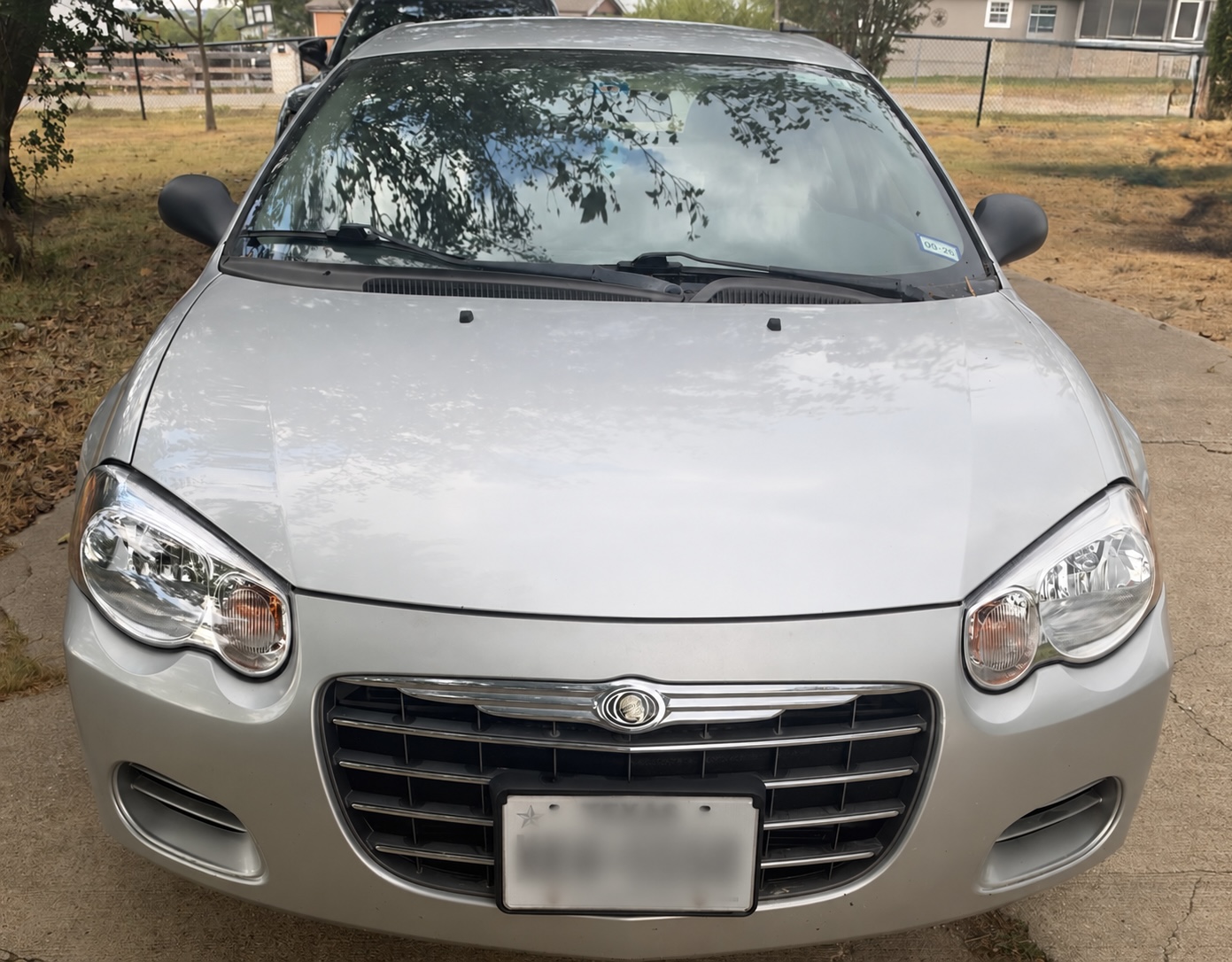 Used 2004 Chrysler Sebring LXi FWD image 1