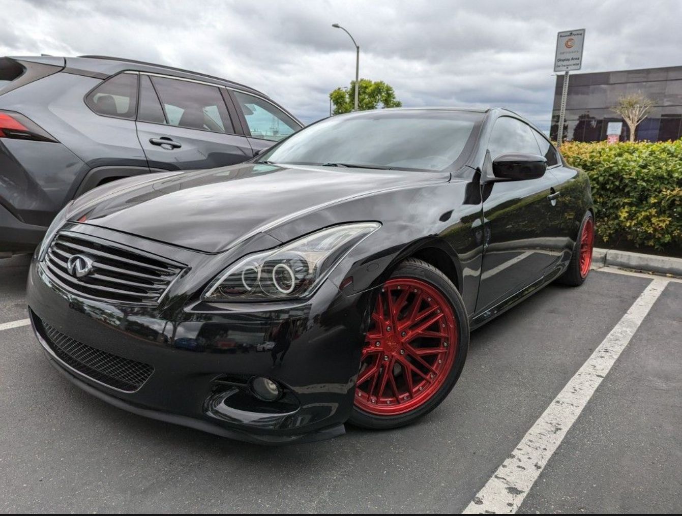 Used 2012 INFINITI G37 Journey w/ Premium Pkg RWD image 1